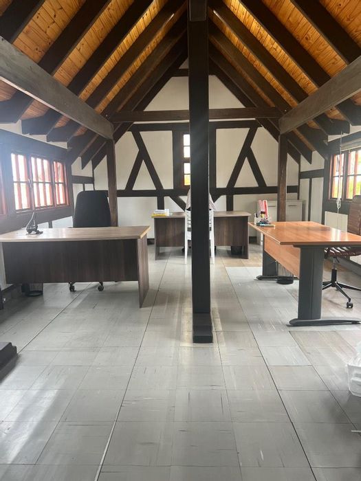 Office To Rent in Klein Windhoek: 50m², shared space, includes utilities and security.