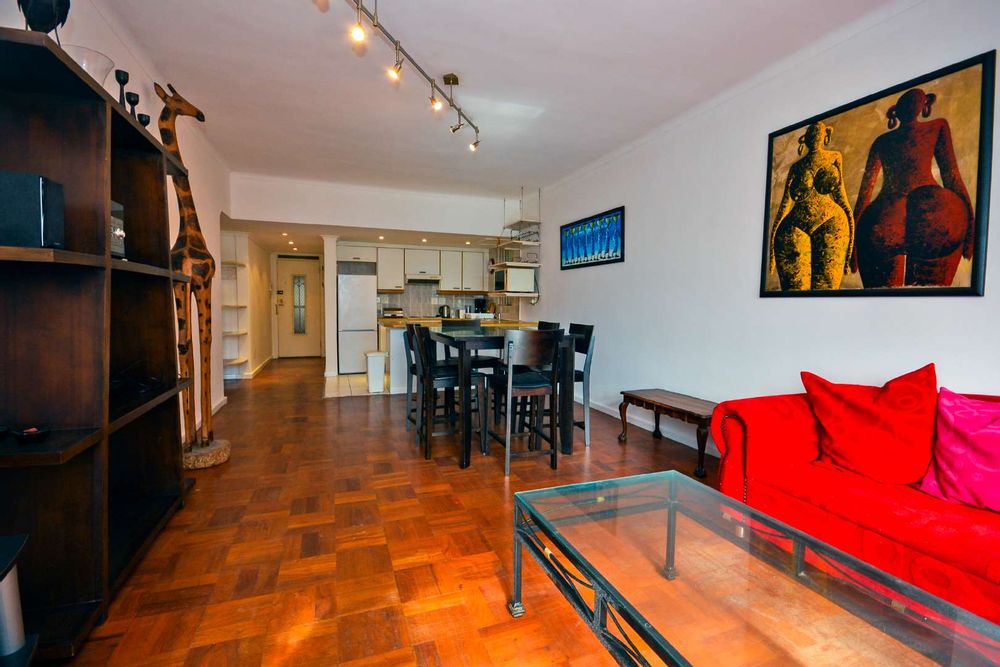 Open plan lounge, dining and kitchen