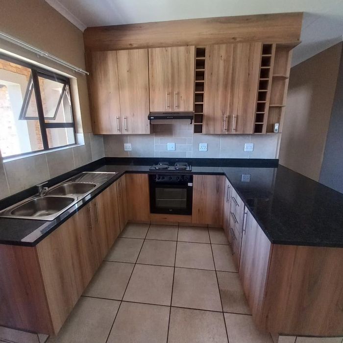 To Rent: 3 Bed, 2 Bath Townhouse in Riversdale with garden, garage, and security.