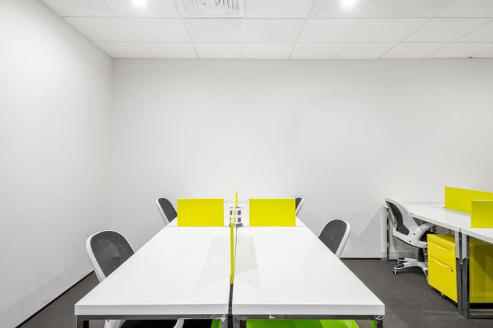 Rivonia Office To Rent: Private office, coworking space, meeting lounge, networking events.