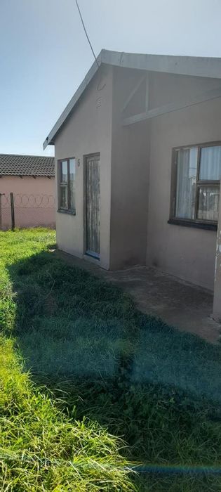 Affordable 2-Bedroom House in Kwanobuhle, Perfect for First-Time Buyers!