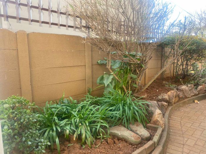 Property #2154768, Apartment pending sale in Witpoortjie