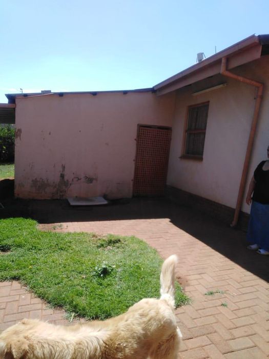 Property #2288545, House For Sale in Lenasia