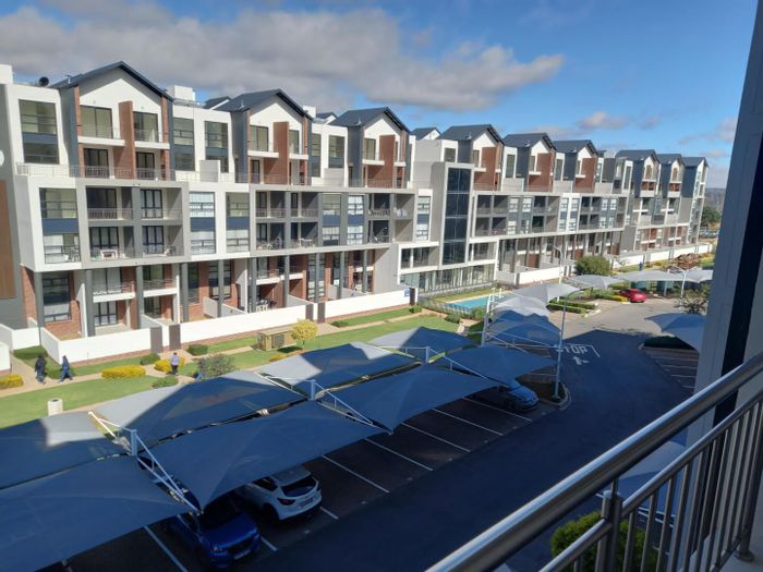 Property #2421681, Apartment For Sale in Greenstone Hill