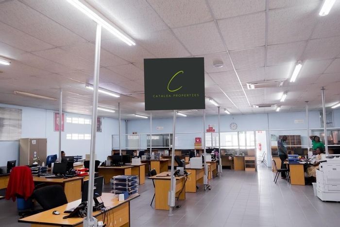 Ongwediva Central Mixed Use Property To Rent: Ideal for diverse business opportunities.