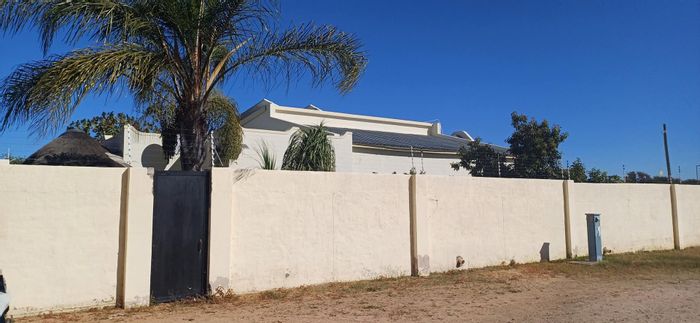 Property #2404526, House For Sale in Okahandja Central