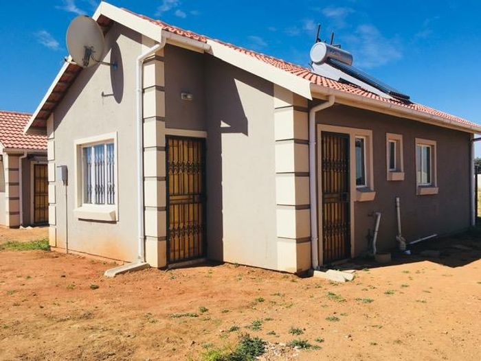 Property #2257834, House for sale in Buhle Park