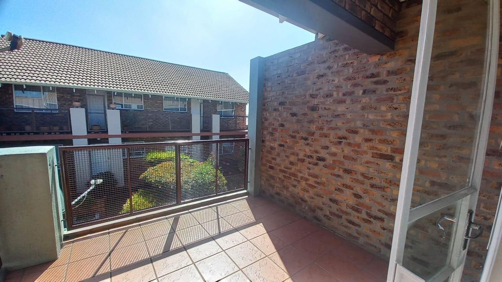 Private & spacious balcony in great complex