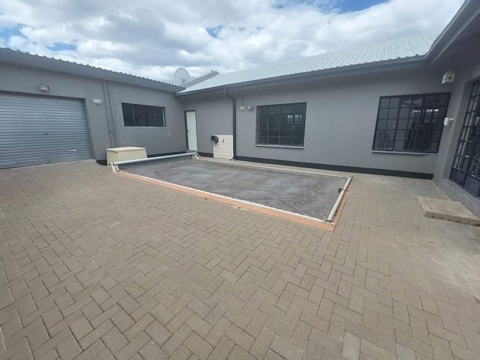 Property #2137277, House sold in Pioniers Park Ext 1