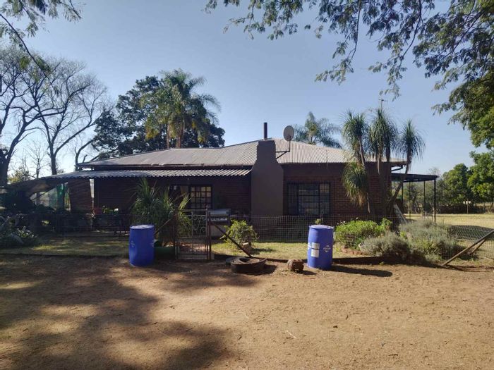Property #2252903, Farm for sale in Vasfontein