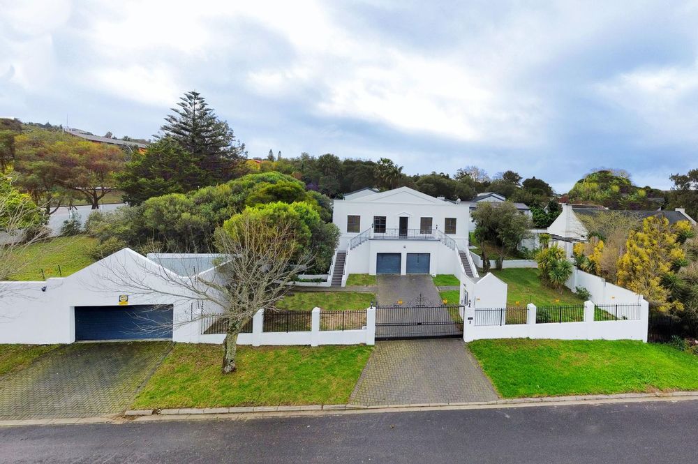 4 Bedroom House in Loevenstein For Sale R5,950,000 2188741