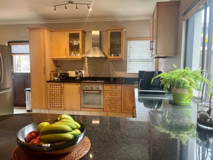 Property #2199559, Townhouse for sale in Mount Edgecombe