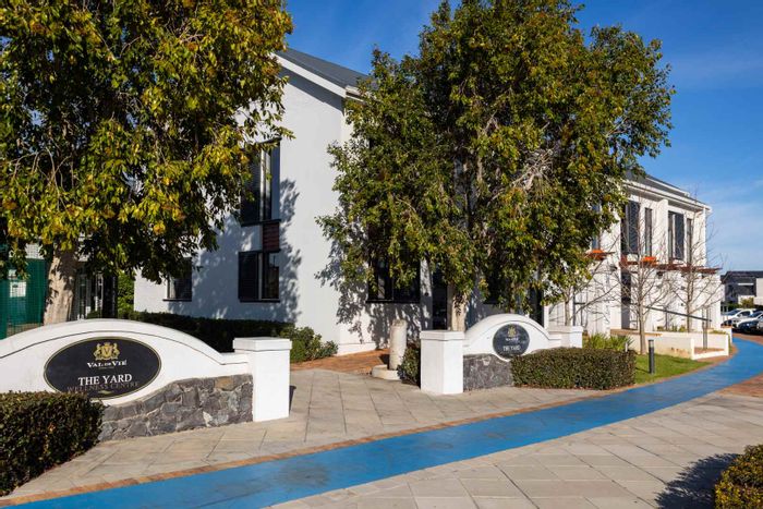 Office To Rent in Val De Vie Estate: Central hub, parking, immediate occupation.