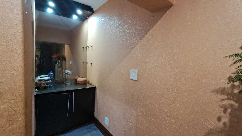 Coffee or bar station 