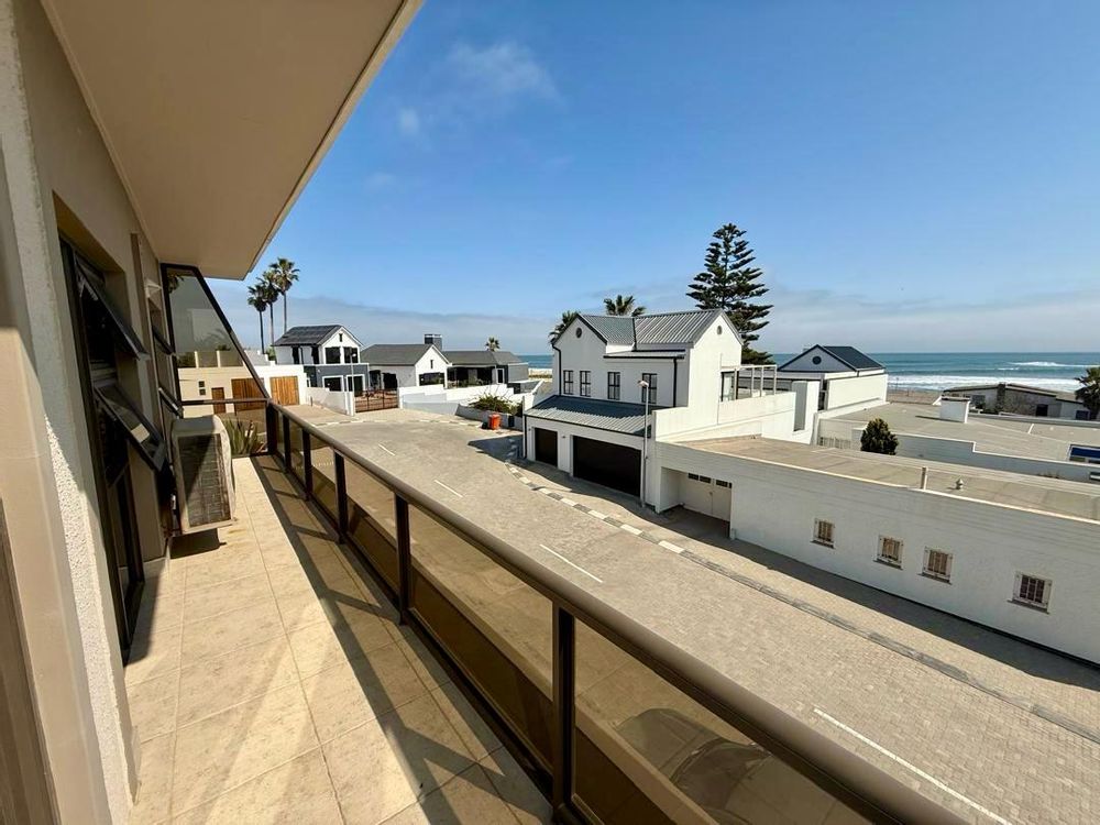 Balcony with sea view
