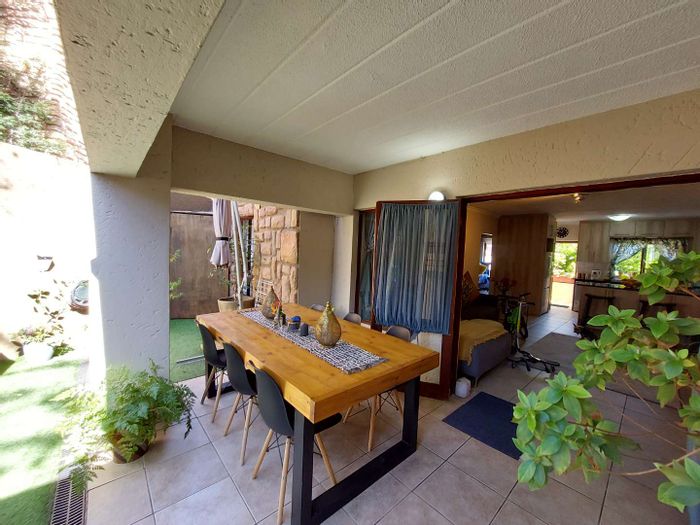 Property #2028908, Townhouse sold in Jukskei Park