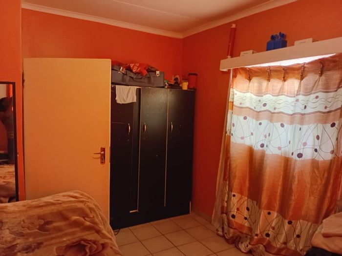 Property #2421463, House For Sale in Okahandja Central