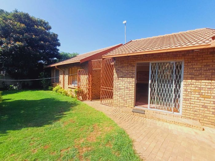 Clearwater Estate Houses for sale