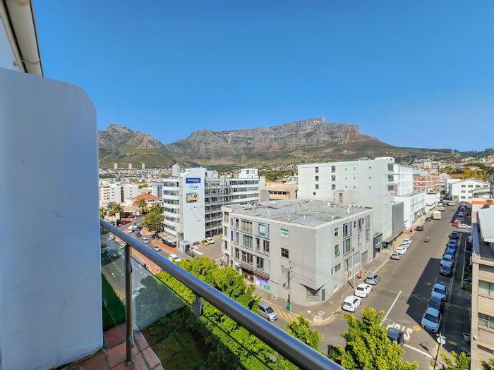 Property #2187694, Apartment pending sale in Cape Town
