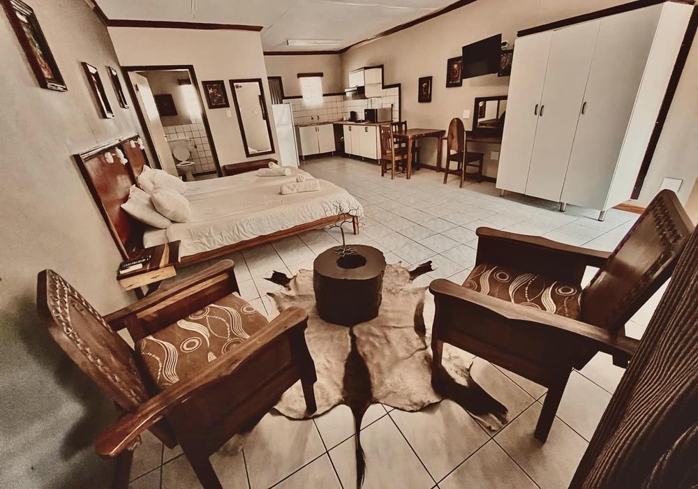 En-suite bedroom with kitchenette