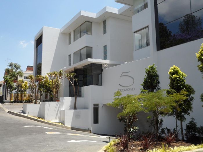 Kramerville Apartment For Sale: 2 beds, patio, gas braai, 24-hour security.