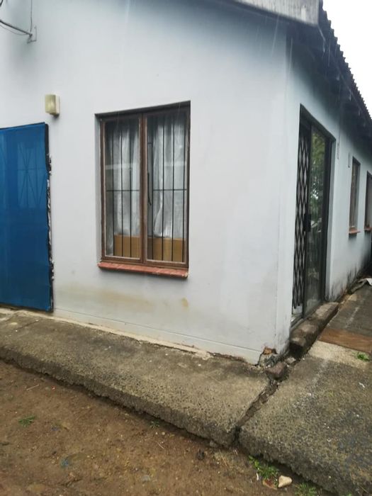 Property #2197698, House for sale in Port Shepstone