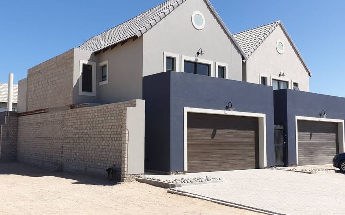 Furnished 3-bedroom townhouse with garage, braai area in Swakopmund Ext 16. To Rent.
