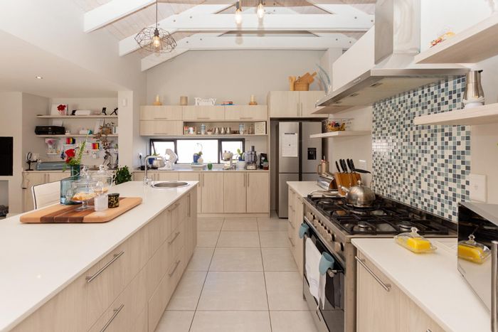 For Sale: House in Langebaan Country Estate with outdoor patio, braai, and study.