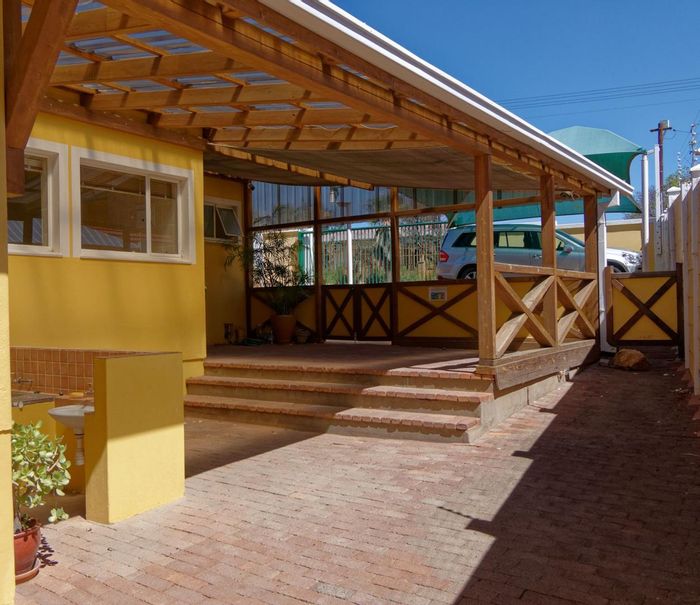 Property #2433192, Office Rental Monthly in Windhoek West