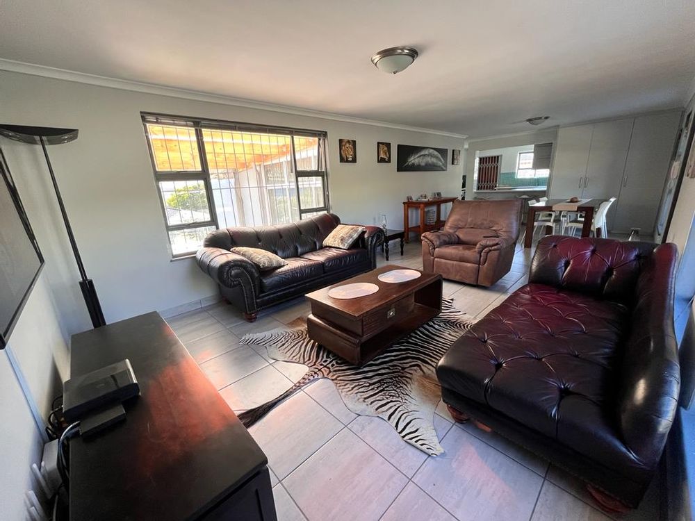 Living Area into DIning Area