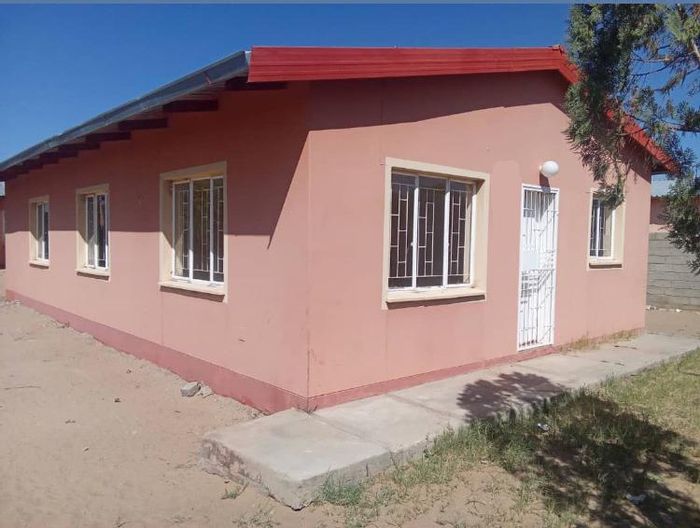 Property #2261399, House rental monthly in Rundu Central