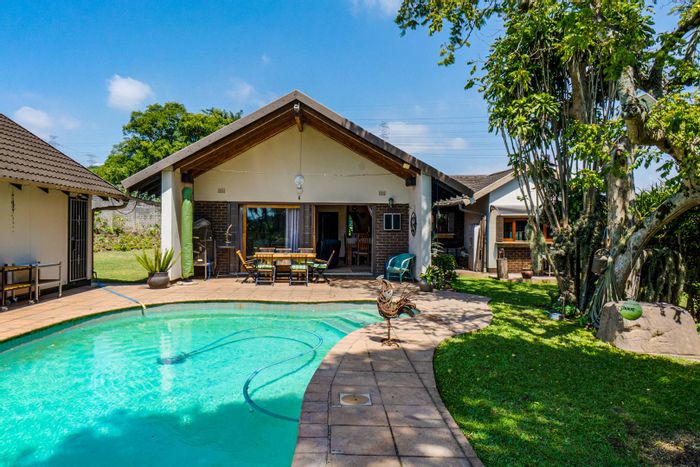 Amanzimtoti House For Sale: 4 beds, pool, braai area, double garage, move-in ready.