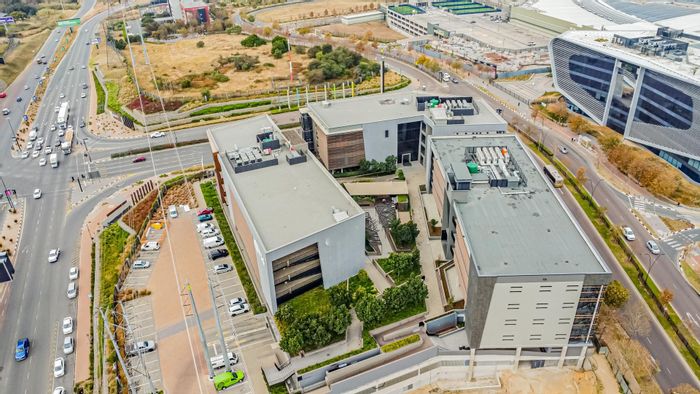 Property #2398122, Office Rental Monthly in Waterfall
