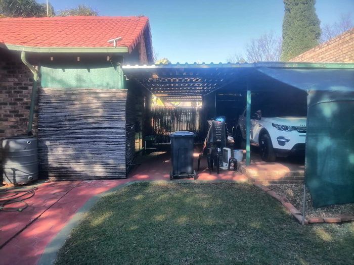 For Sale: Doornpoort House with 2 beds, 2 baths, double garage, no levies.