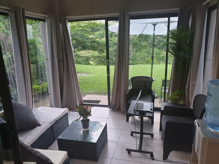 Property #2425678, Apartment For Sale in Palm Lakes Estates