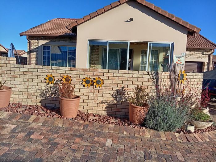 Property #2156572, Townhouse for sale in Sasolburg