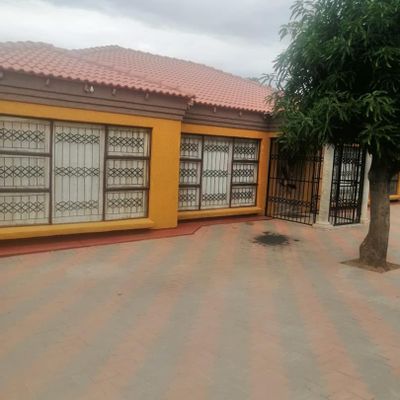 5 Bedroom House in Mandela Village, Hammanskraal For Sale for R1 ...