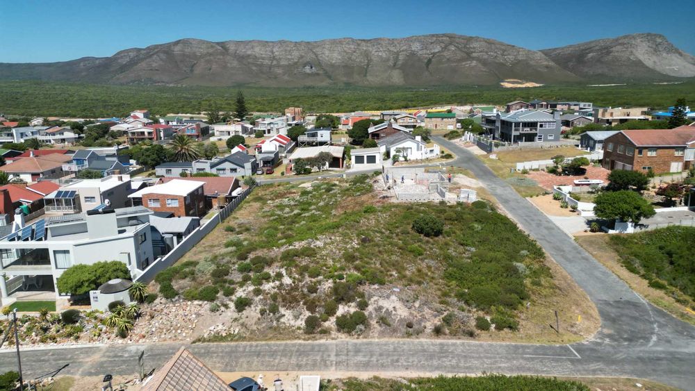 Surrounding Houses - and Mountain at the back of our Plot.