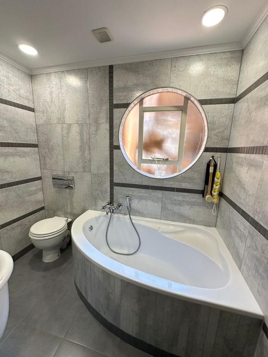 Townhouse for Sale in Klein Windhoek: 3 Bedrooms, Pool, Double Garage, Scenic Views.