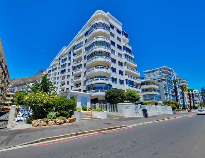 Property #2092637, Apartment sold in Sea Point
