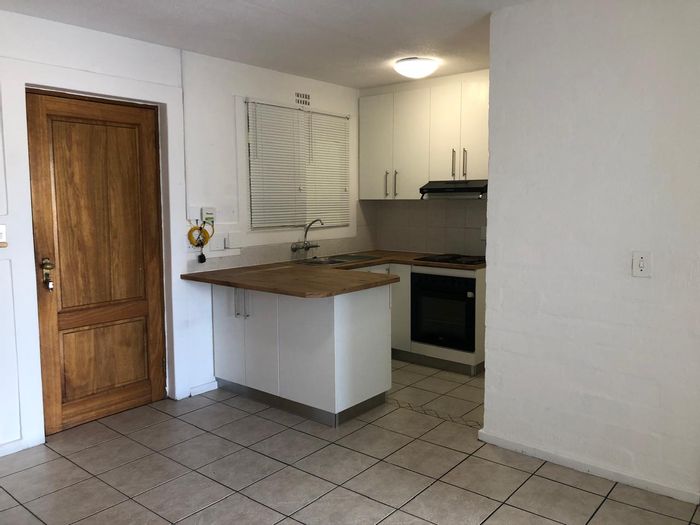 La Colline Apartment To Rent: 2-bed, secure complex, near campus and amenities.