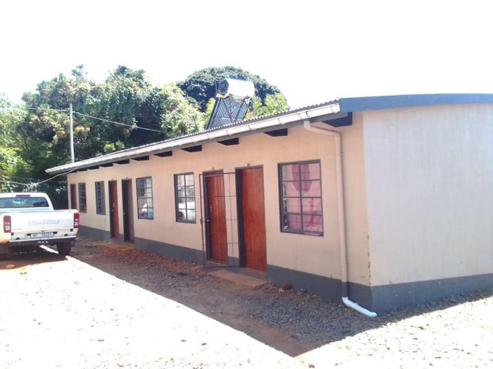 KwaMevana Apartment For Sale: 20 studio flats, income potential R40,000/month.