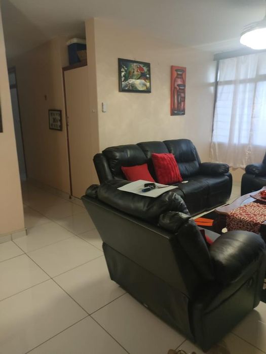 Property #2190985, Apartment pending sale in Empangeni Central