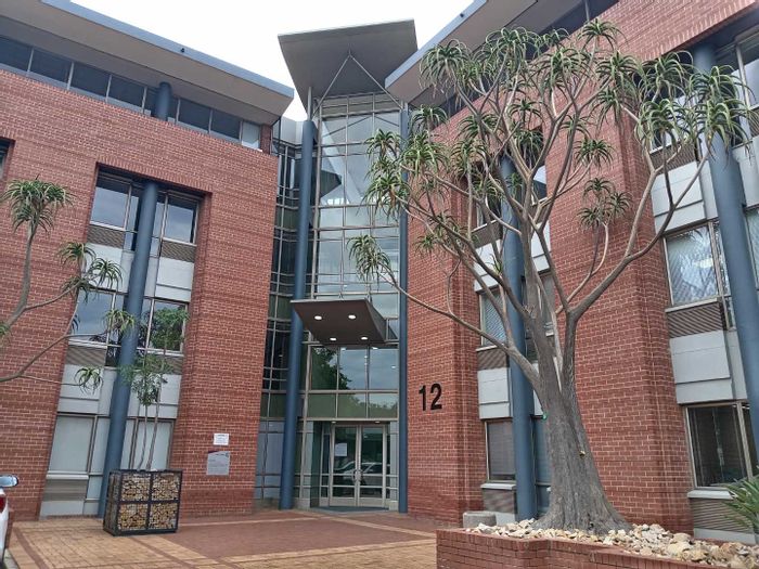 Property #2209871, Office rental monthly in Woodmead