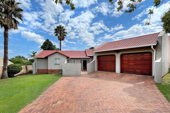 Property #2172129, House sold in Fourways