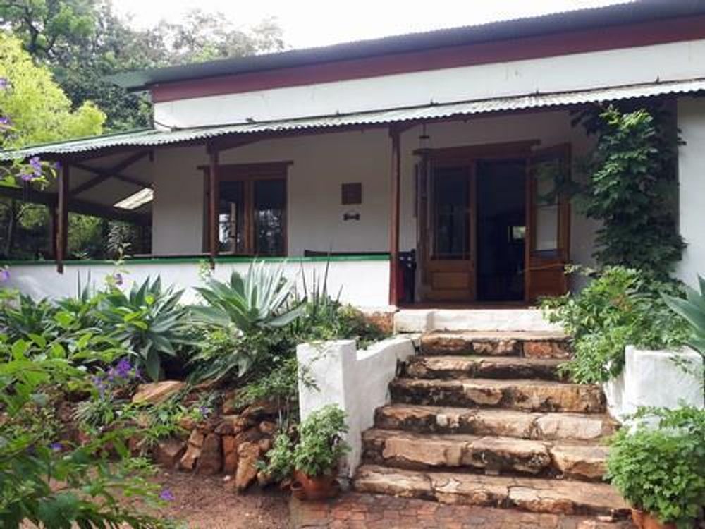 Rustenburg Central Farm For Sale 22 hectares with diverse agriculture