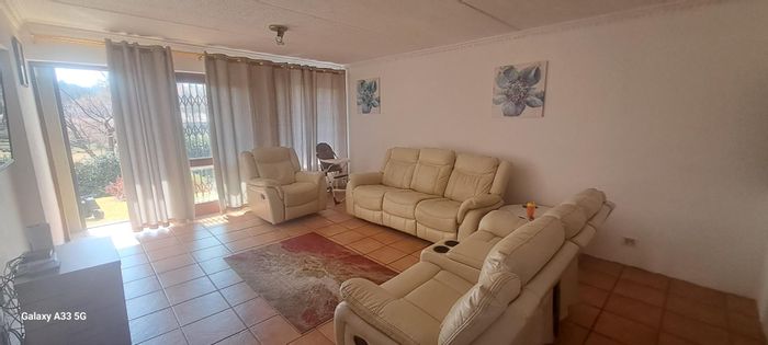 Property #2257514, Apartment rental monthly in Sunninghill