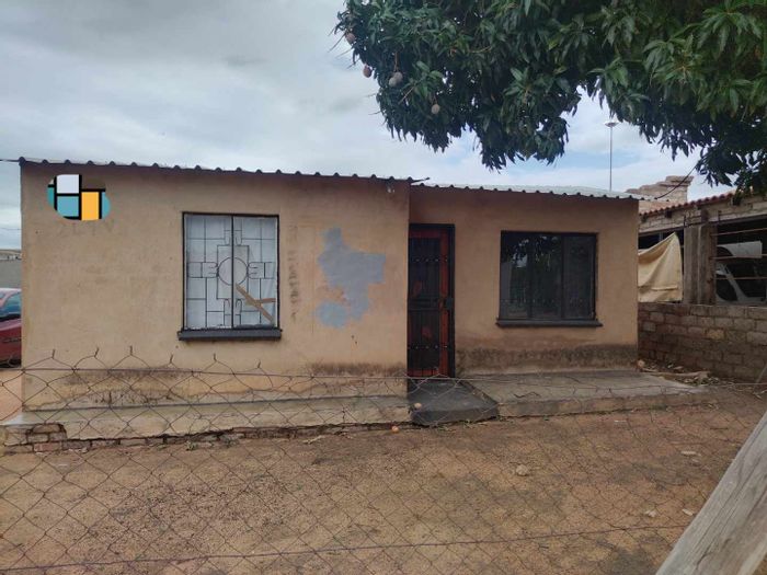 Two-Bedroom House To Rent in Soshanguve Ext, Near Schools and Amenities!