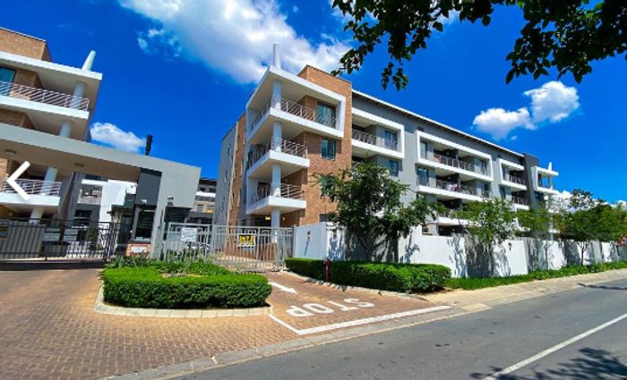 Bryanston Apartment For Sale: Open Plan, Balcony, 2 Beds, Income Potential