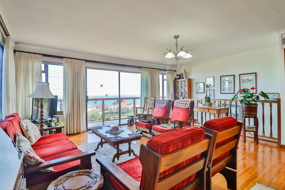 Living room with sea view and balcony